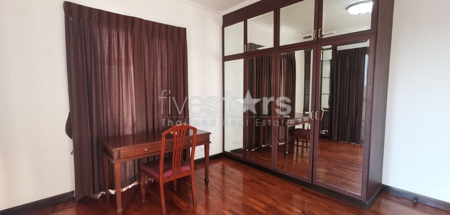 Appartement avec 3 chambres à louer à Aree, photo 7