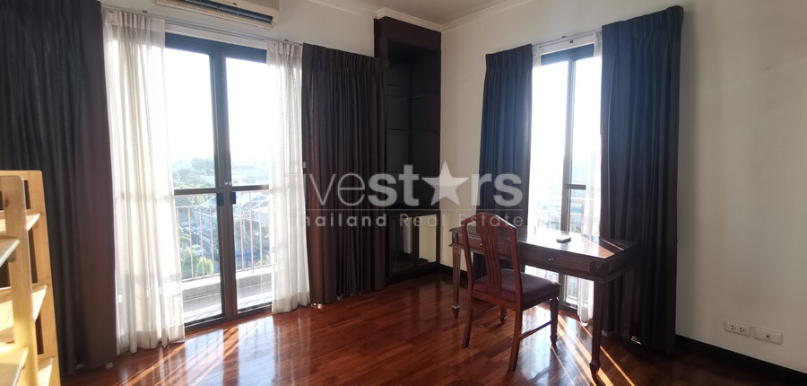 Appartement avec 3 chambres à louer à Aree, photo 6