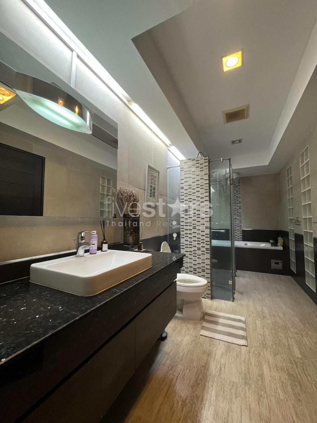 Maison 3 chambres à louer à Phayathai à 20 minutes du BTS Ari, photo 9