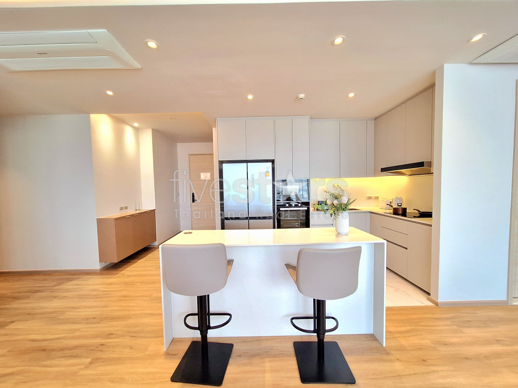 Immense condo de 3 chambres à louer à Sukhumvit - Bearing, photo 9