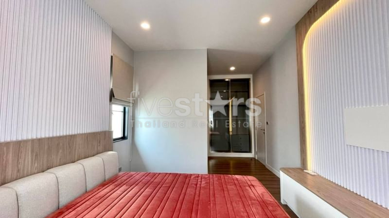 4-bedroom house in compound for sale on Bangna-Suvarnabhumi, photo 15