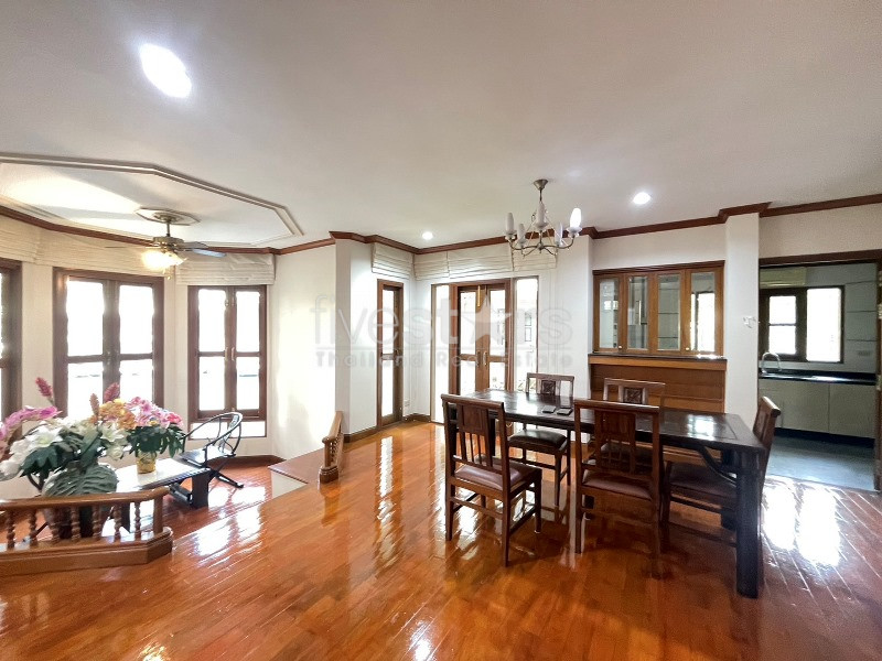Belle maison au style colonial avec 4 chambres à louer, photo 5