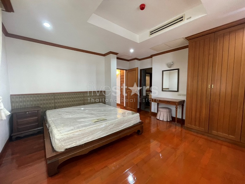 Belle maison au style colonial avec 4 chambres à louer, photo 10