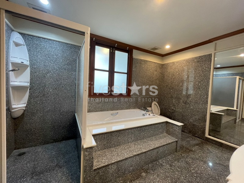 Belle maison au style colonial avec 4 chambres à louer, photo 15
