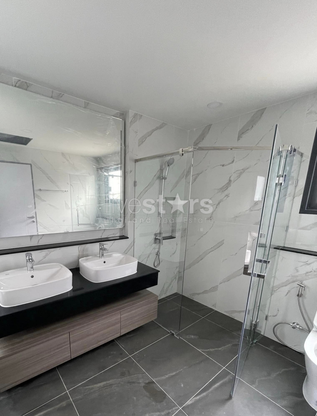 Maison individuelle de luxe moderne de 4 chambres à louer à Bangna, photo 11