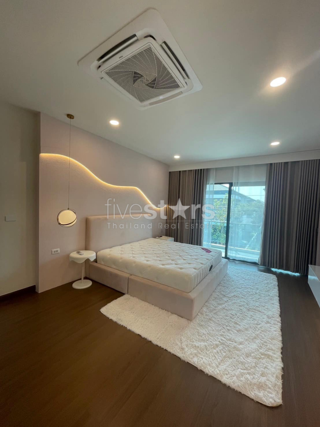 Maison moderne et luxueuse de 3 chambres à louer à Bangna., photo 10