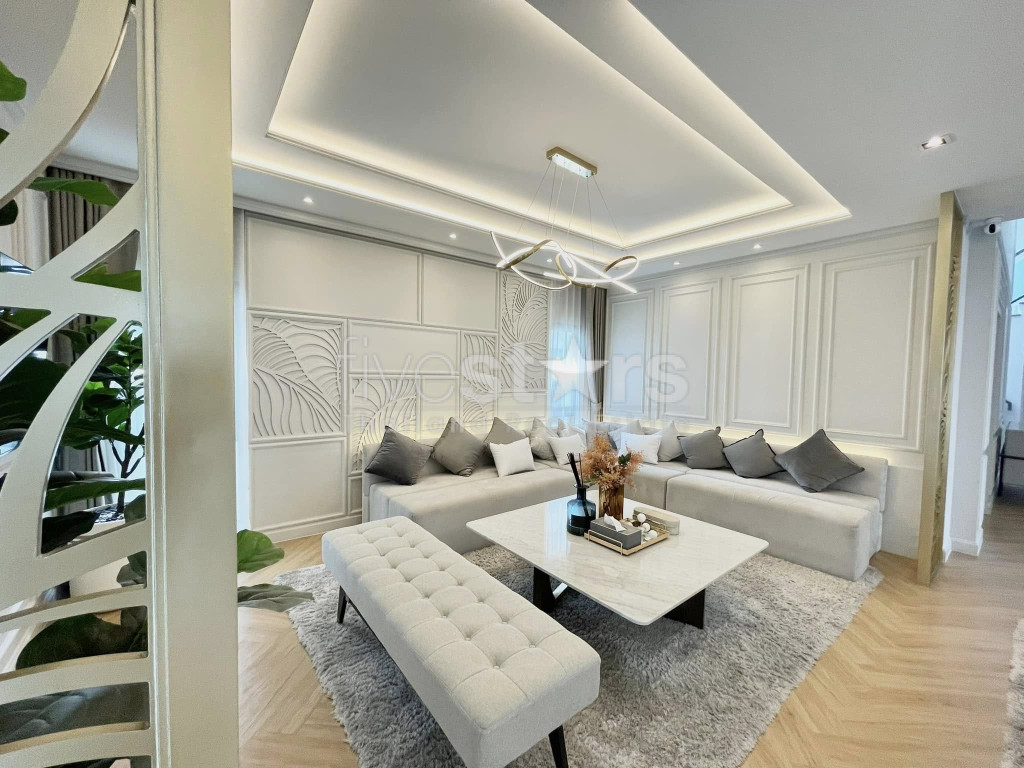 Superbe maison moderne de luxe de 5 chambres à louer à Bangna, photo 3