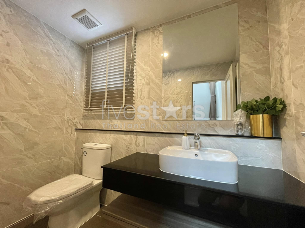 Superbe maison moderne de luxe de 5 chambres à louer à Bangna, photo 19