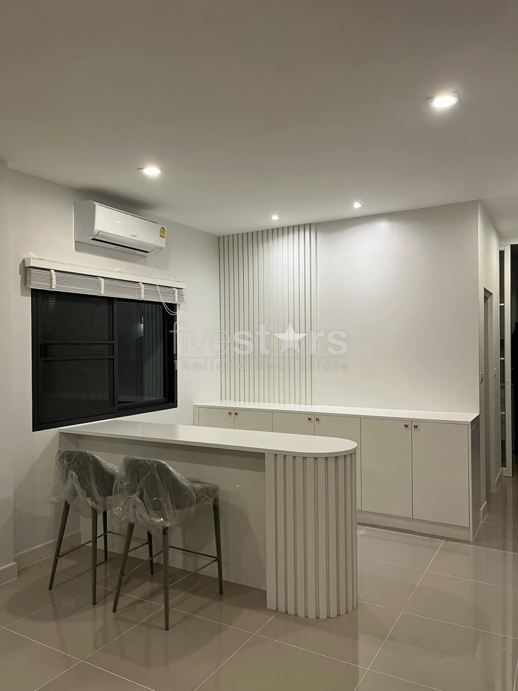 Maison moderne de 3 chambres à louer à Bangna, photo 6
