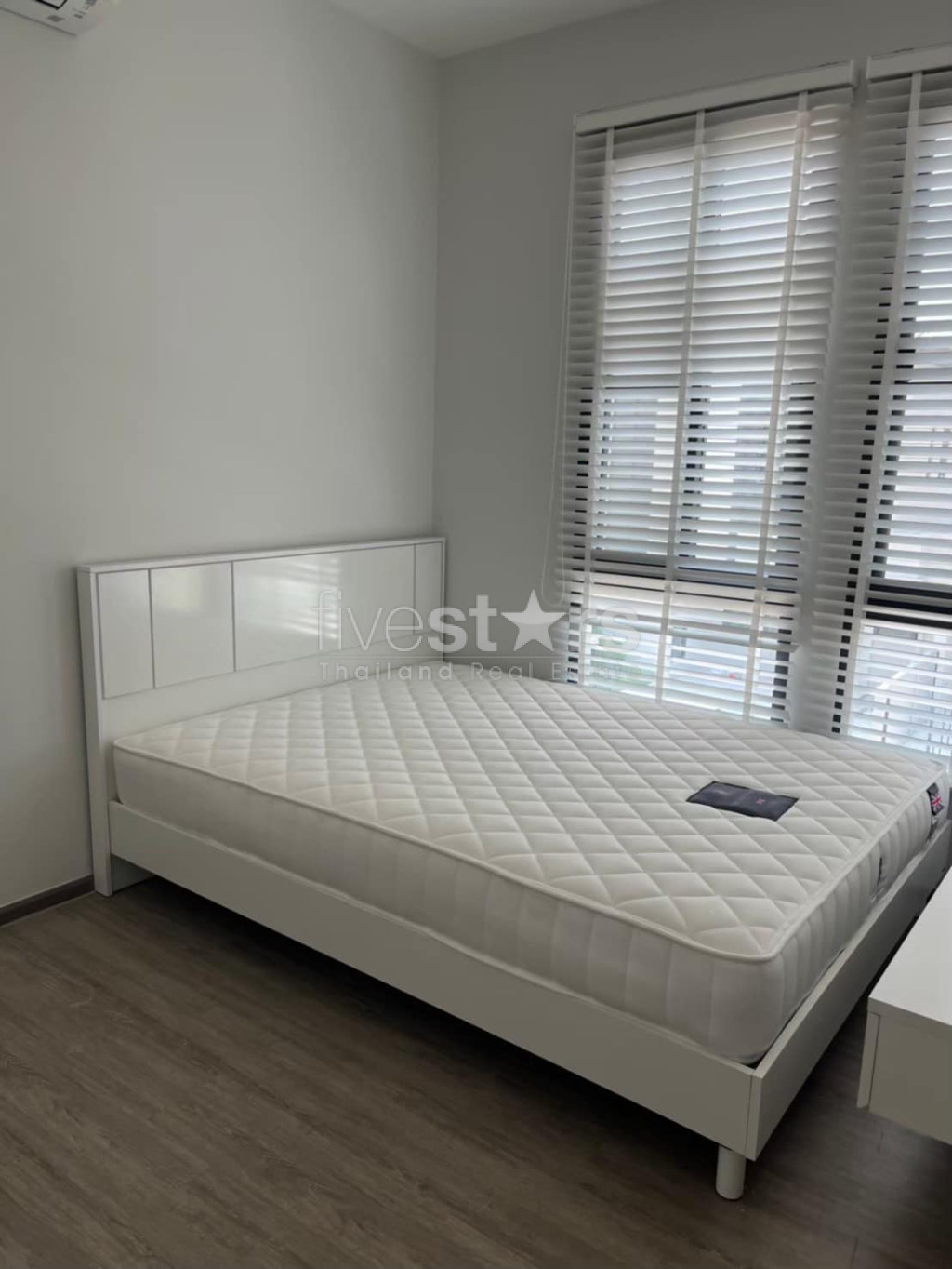 Maison moderne de 3 chambres à louer à Bangna, photo 13