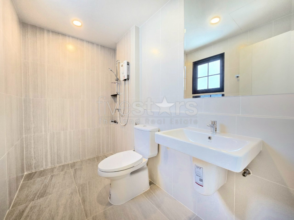 Maison individuelle de 4 chambres à vendre à Bangna, photo 13