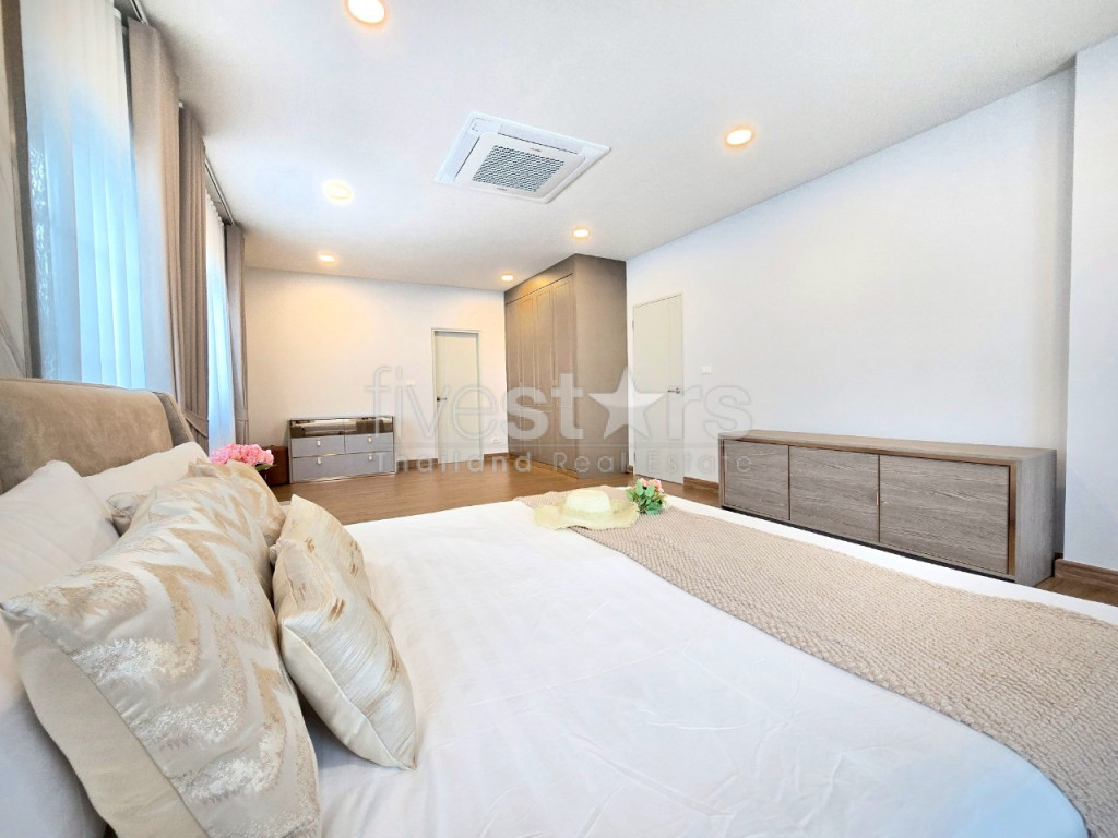 Maison individuelle de 4 chambres à vendre à Bangna, photo 7