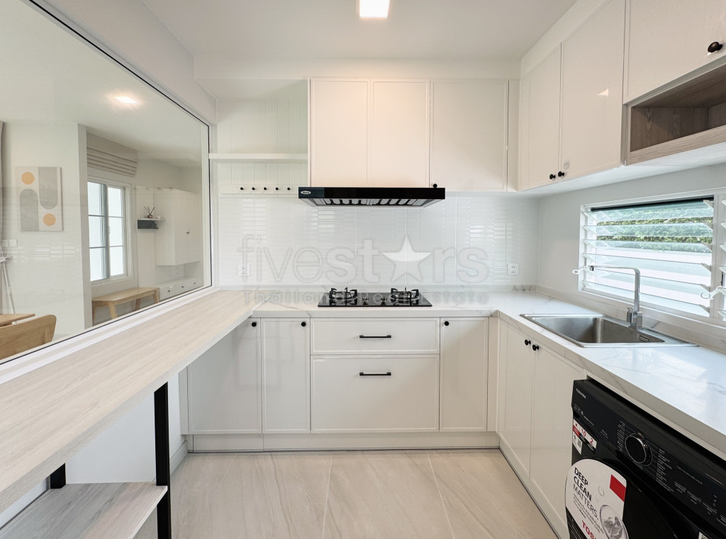 Maison de style scandinave avec 3 chambres à louer à Bangna., photo 8