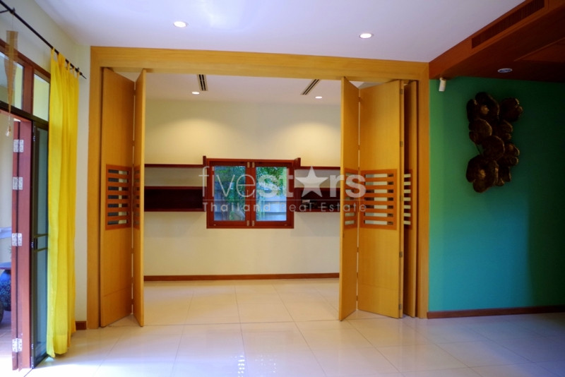 Maison de 4 chambres à louer dans une résidence privée, photo 12
