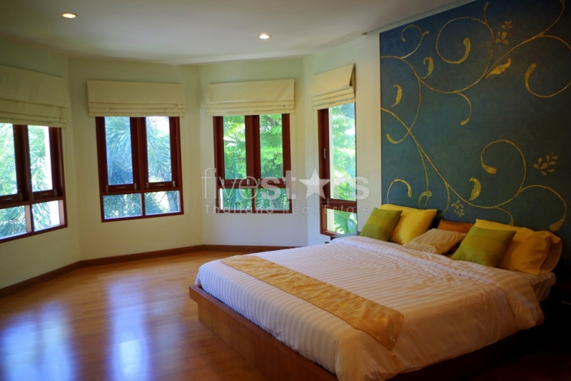 Maison de 4 chambres à louer dans une résidence privée, photo 15