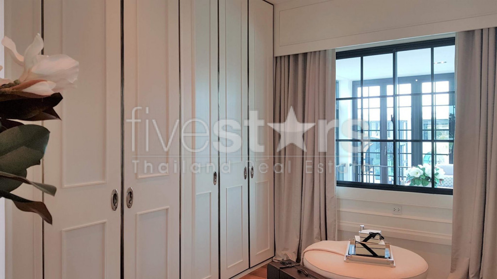Maison de luxe de 4 chambres dans le complexe Baan Sansiri Pattanakarn, photo 12
