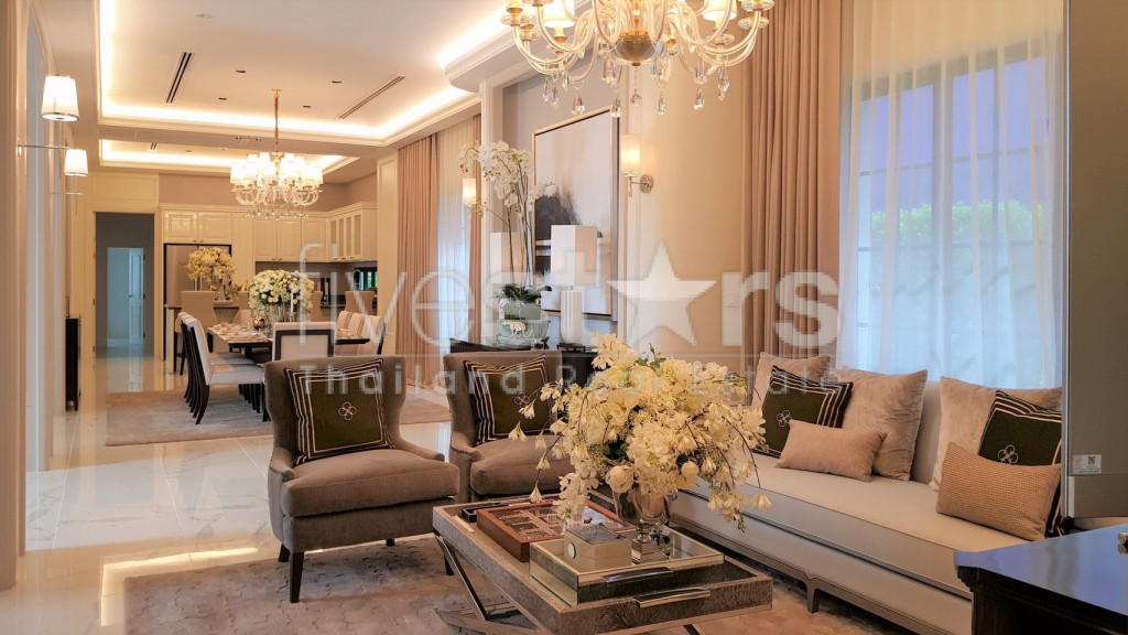 Maison de luxe de 4 chambres dans le complexe Baan Sansiri Pattanakarn, photo 16