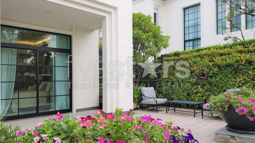 Maison de luxe de 4 chambres dans le complexe Baan Sansiri Pattanakarn, photo 5