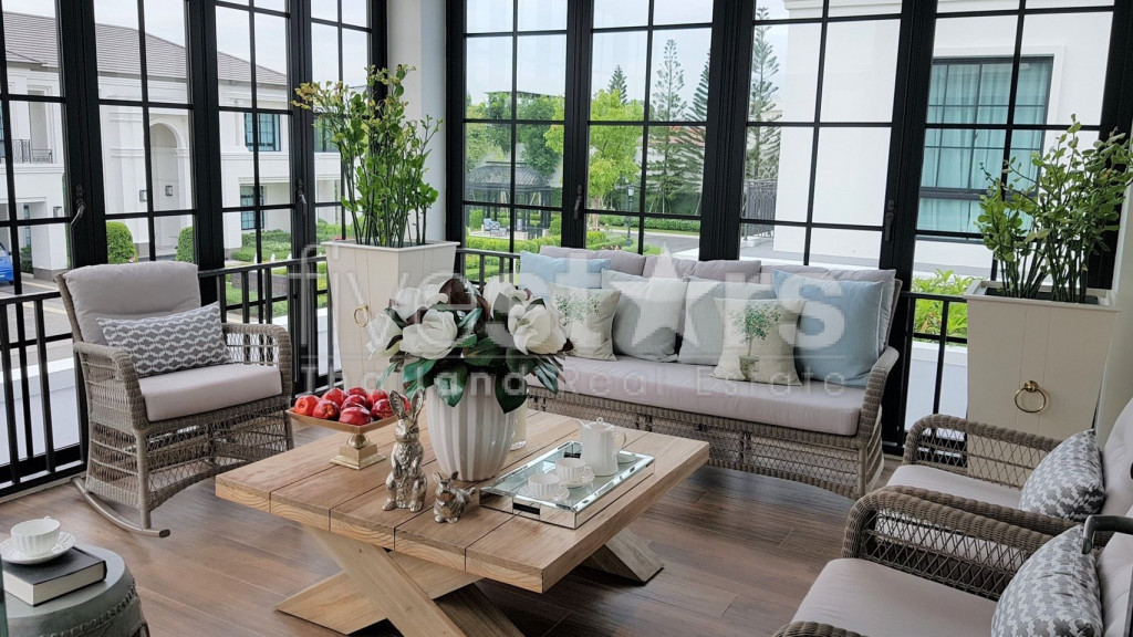 Maison de luxe de 4 chambres dans le complexe Baan Sansiri Pattanakarn, photo 15