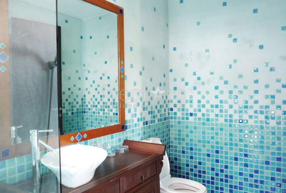 Maison moderne de 3 chambres à louer proche du BTS Thonglor, photo 11