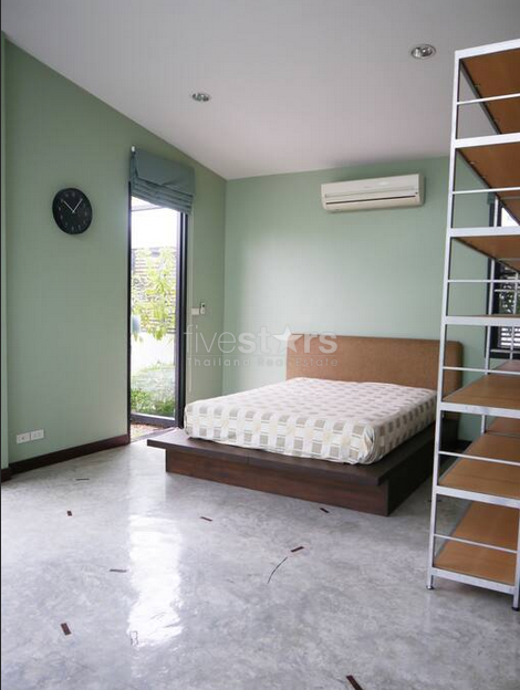 Maison moderne de 3 chambres à louer proche du BTS Thonglor, photo 18