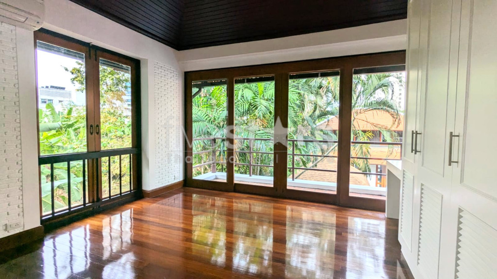 Maison de 5 chambres exceptionnelle à louer proche de Phrom Phong, photo 10