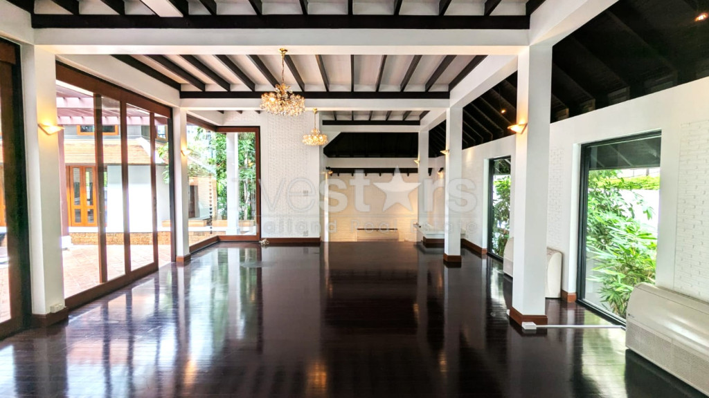 Maison de 5 chambres exceptionnelle à louer proche de Phrom Phong, photo 4