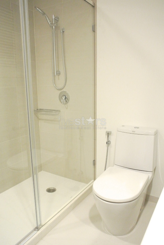 Condo spacieux de 3 chambres à louer sur Ekamai, photo 22