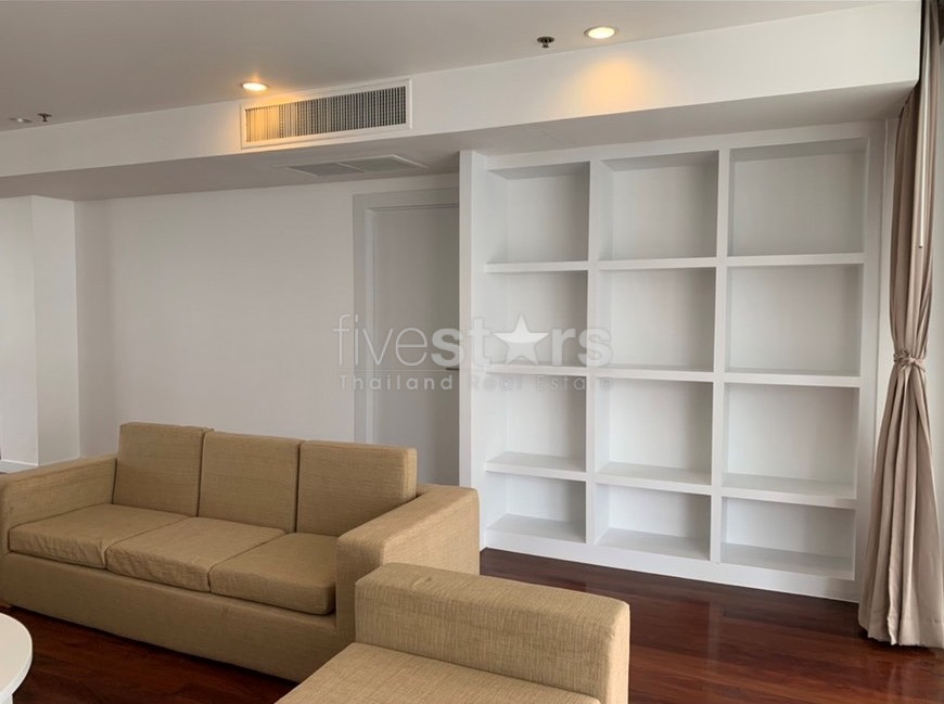 Petit immeuble de 4 chambres à louer sur Ekkamai, photo 8