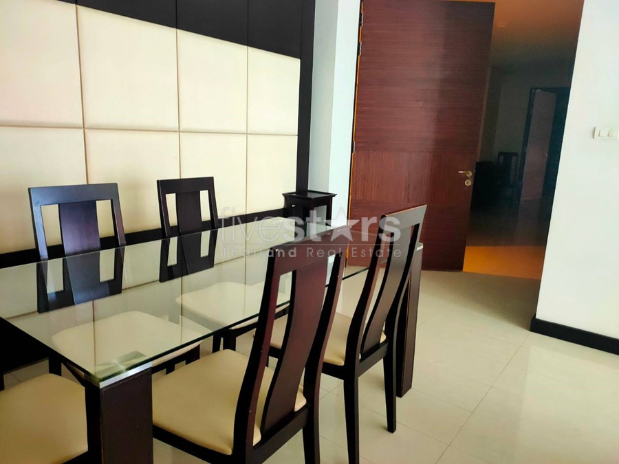 2 bedrooms condo for rent near BTS Ekkamai, photo 4