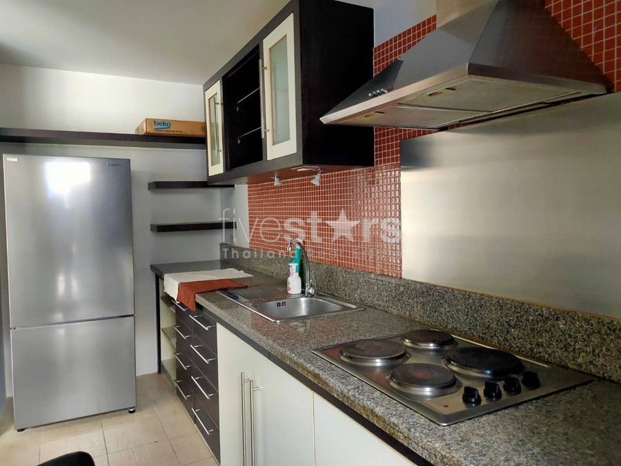 Large 2 bedrooms condo for rent in Ekkamai, photo 8