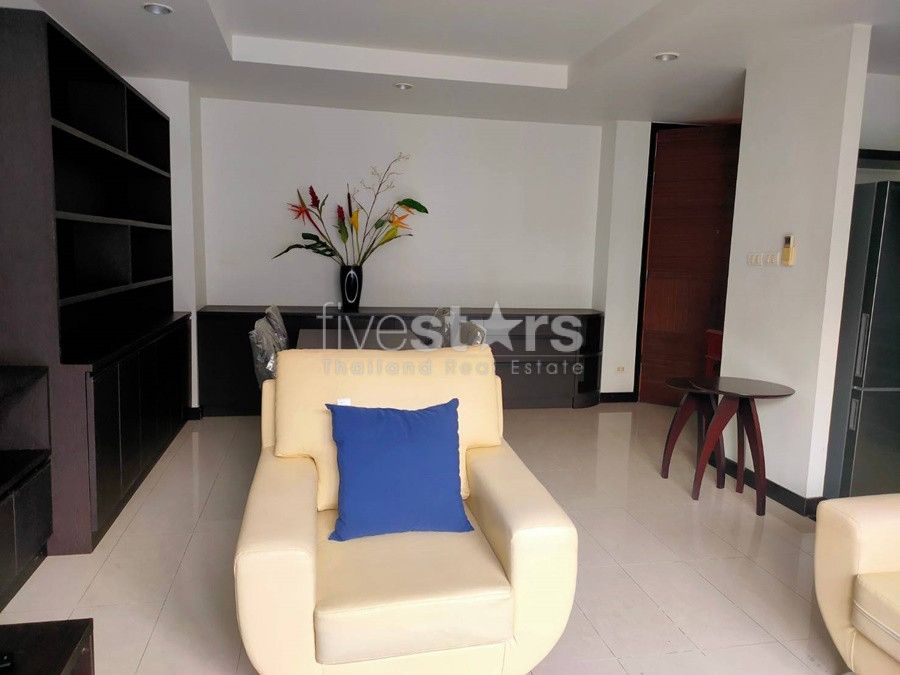 Large 2 bedrooms condo for rent in Ekkamai, photo 3