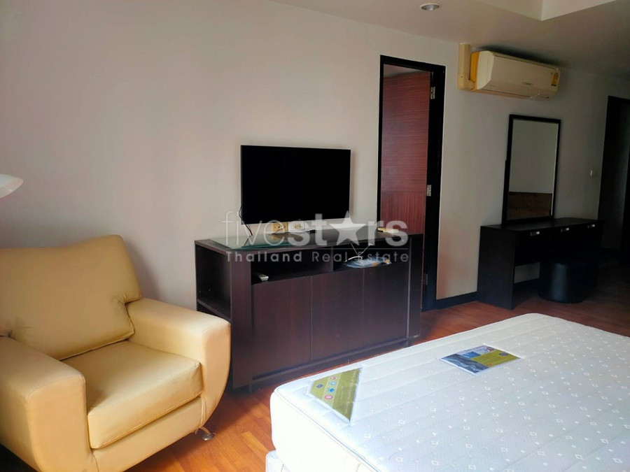 Large 2 bedrooms condo for rent in Ekkamai, photo 11