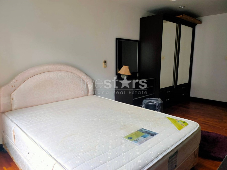Large 2 bedrooms condo for rent in Ekkamai, photo 12