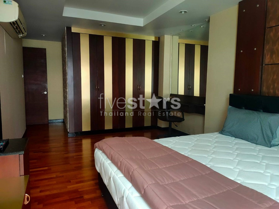 2 bedrooms low rise condo for rent in Ekkamai area, photo 11