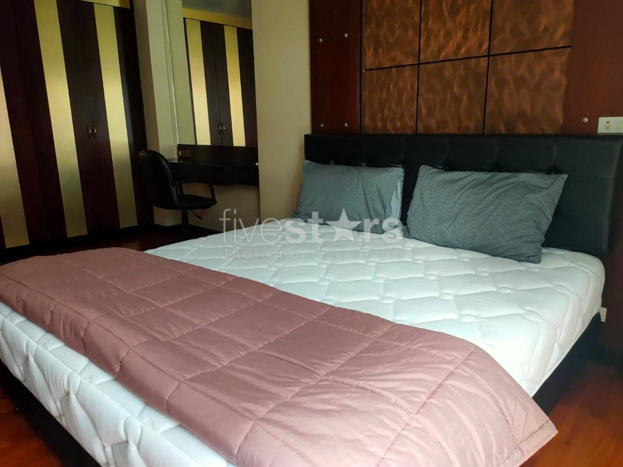 2 bedrooms low rise condo for rent in Ekkamai area, photo 10