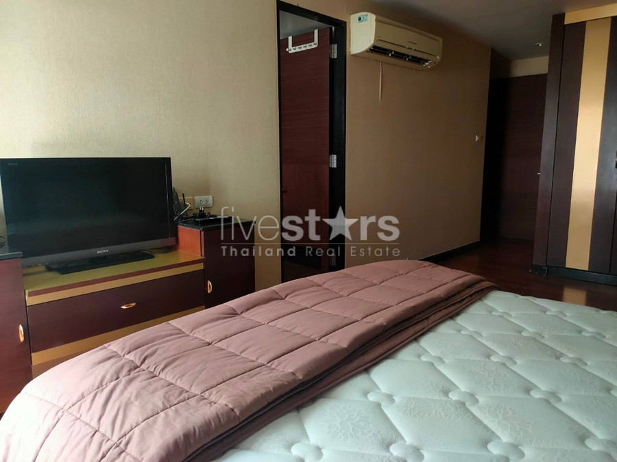2 bedrooms low rise condo for rent in Ekkamai area, photo 12