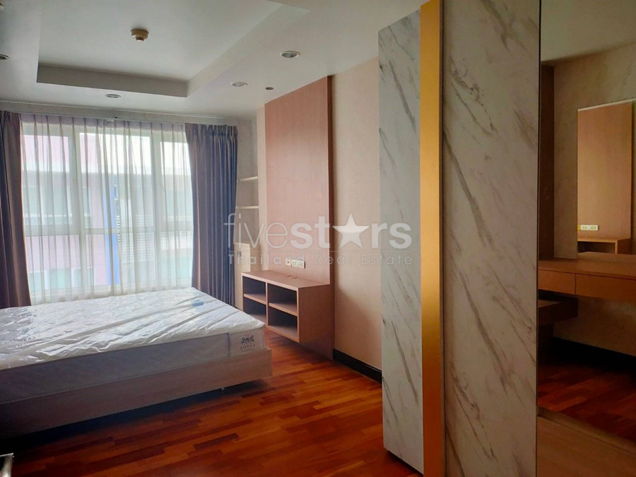 2 bedrooms low rise condo for rent near BTS Ekkamai, photo 8