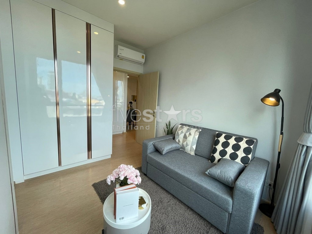 Appartement de 2 chambres moderne à vendre proche BTS Ekamai, photo 13