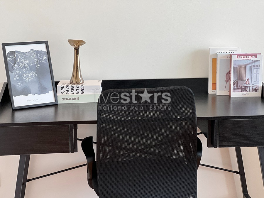 Modern 2 bedrooms pet friendly condo for rent near BTS Ekkamai, photo 5
