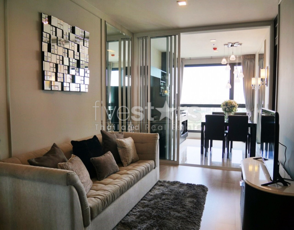Condo 1 chambre à louer près de la station Phra Khanong BTS, photo 3