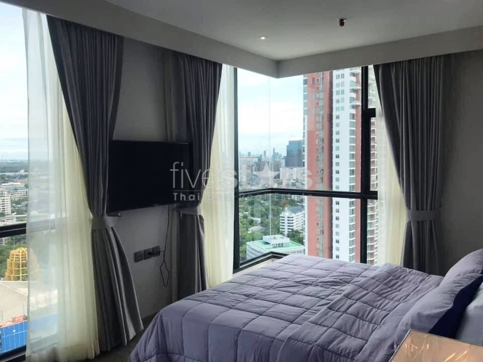High floor unit 2 bedrooms condo for rent near BTS Ekamai, photo 8