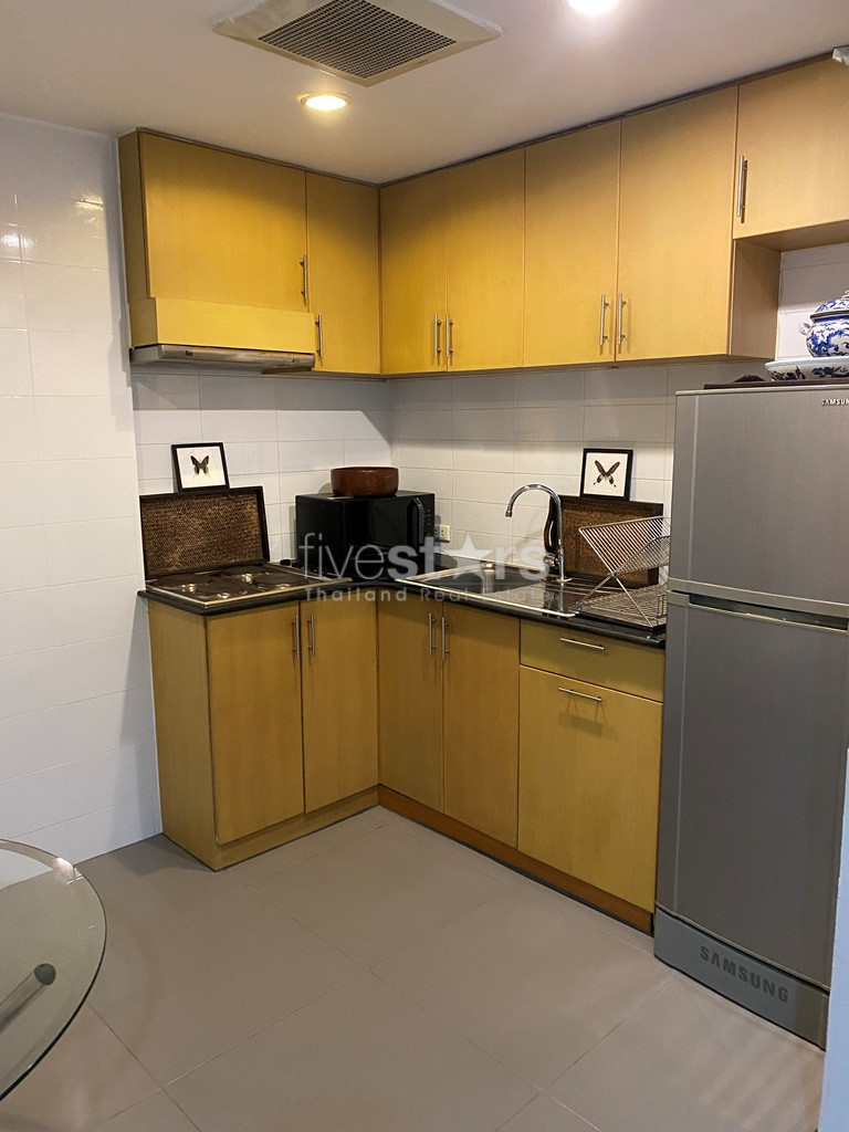 Condo 1 chambre entièrement rénové dans le quartier de Phra Khanong, photo 7
