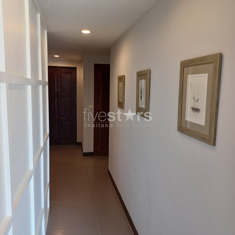 Condo 1 chambre entièrement rénové dans le quartier de Phra Khanong, photo 11