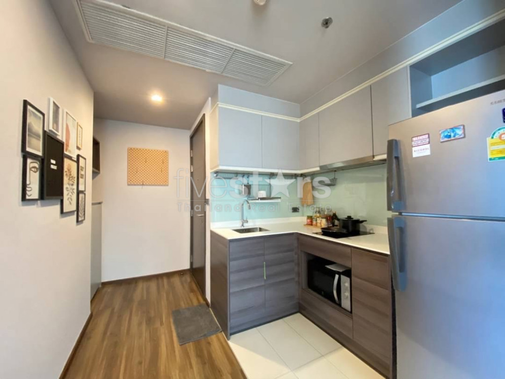 1-bedroom modern condo for sale in Ekamai, photo 6