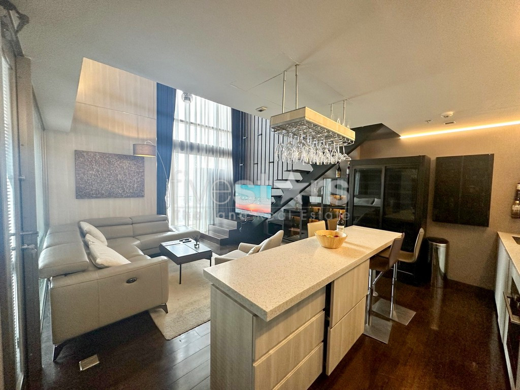 Appartement en duplex de 2 chambres à vendre à Ekamai, photo 3