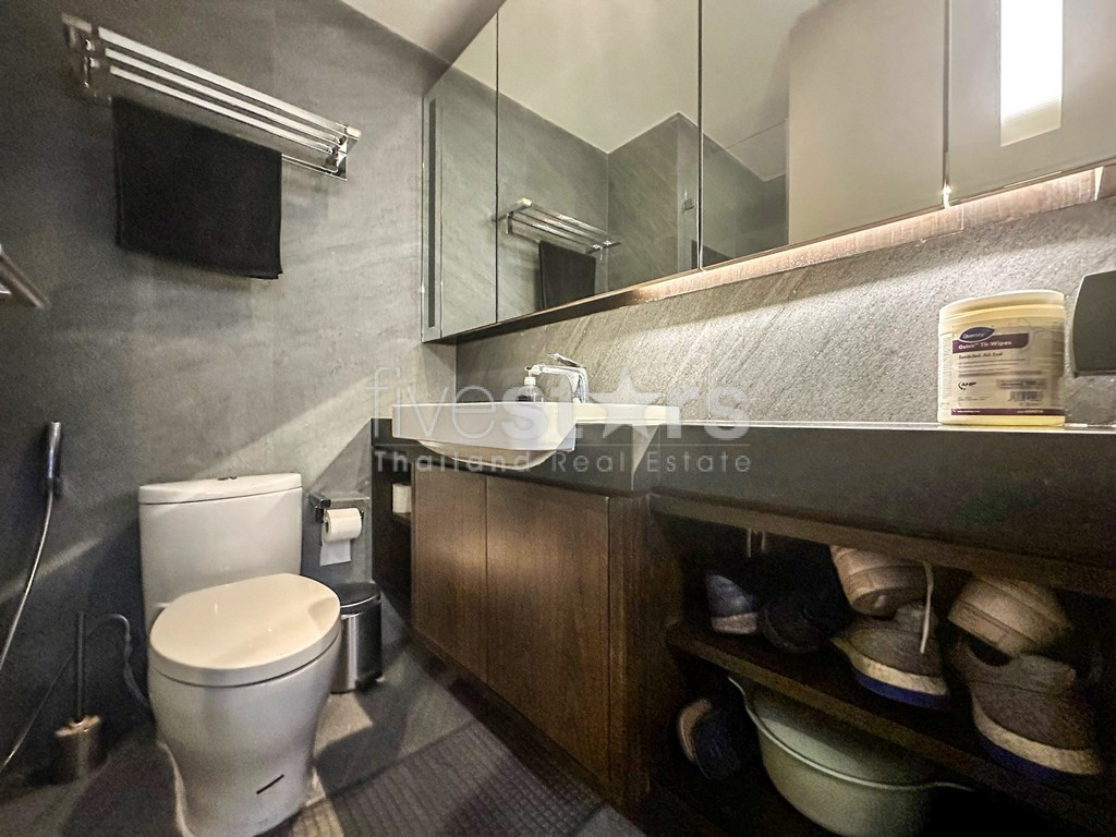 Appartement en duplex de 2 chambres à vendre à Ekamai, photo 15