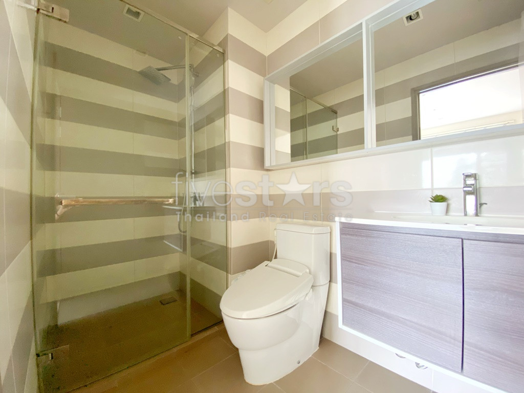 1-bedroom condo for rent on Ekamai to Thonglor, photo 8