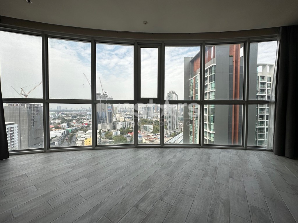 Appartement d'une chambre haut en étage à vendre proche BTS Pra Khanong, photo 10