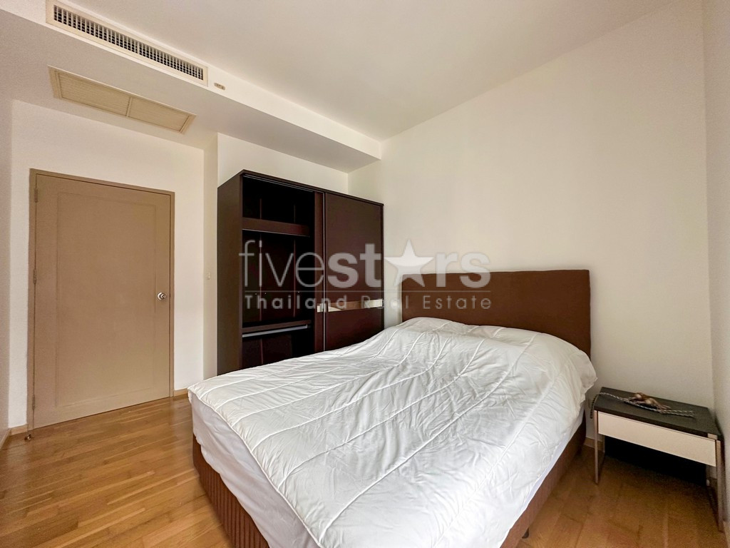 2-bedroom spacious condo for sale close to BTS Ekamai, photo 16